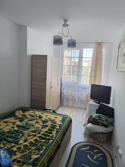 Apartament cu 2 camere semidecomandat în Lunca Cetățuii