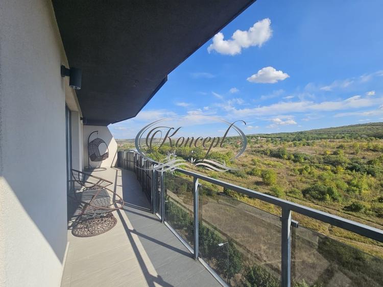 Apartament cu 3 camere semidecomandat, mobilat în Gheorgheni