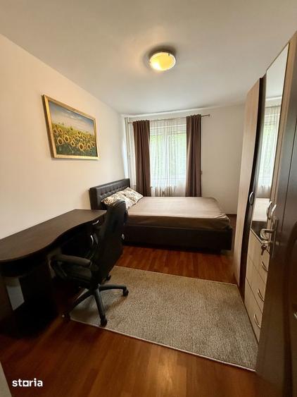 Inchiriez Apartament Renovat 3 Camere Pajura, sect. 1 - 15
