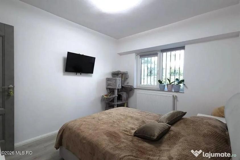 Apartament cu 2 camere decomandat în Poarta 6