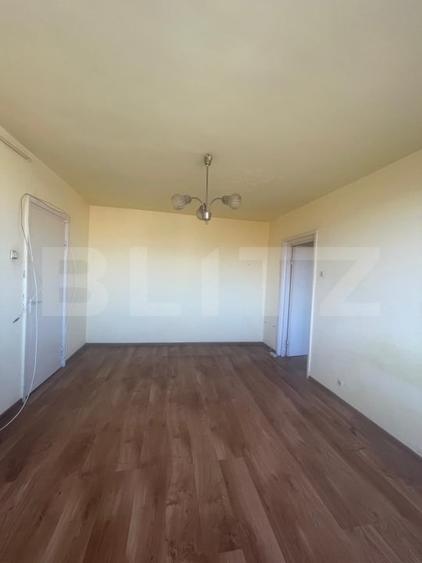 Apartament cu 2 camere semidecomandat în Câmpia Turzii