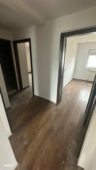BD.DECEBAL, Apartament cu 3 camere decomandate - 90 mp- etaj 4/4, - 18