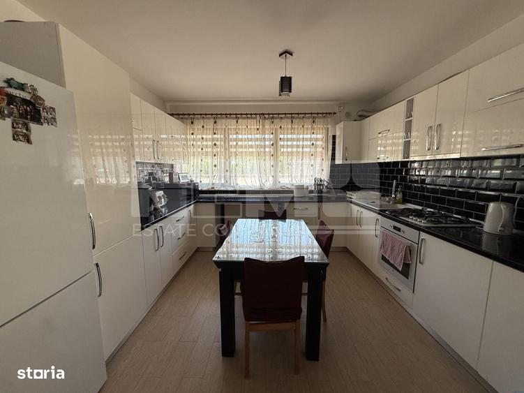 Casa Radauti I 5 camere I 219 mp I Teren 10 ari - 2