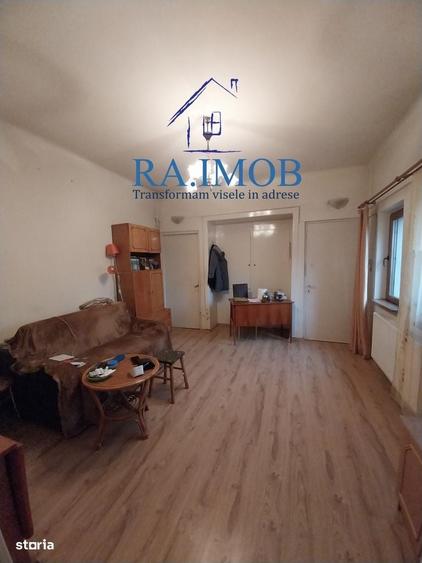 Casă cu 4 camere cu Teren 322 Mp în Ultracentral