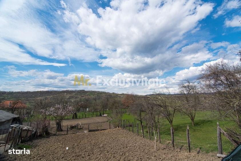 Casă cu 3 camere în Văcarea