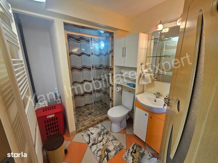 Casă cu 4 camere în Bujoreni