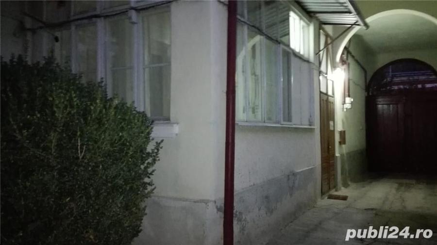 Casă cu 5 camere cu Teren 1000 Mp în Făgăraș