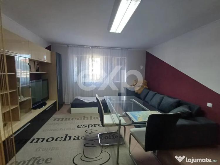 Apartament cu 2 camere semidecomandat în Prelungirea Craiovei