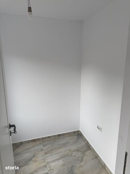 Casă cu 4 camere cu Teren 300 Mp în Bucium