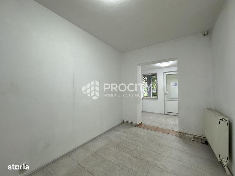 Spațiu comercial, de 36 mp, în Alexandru cel Bun