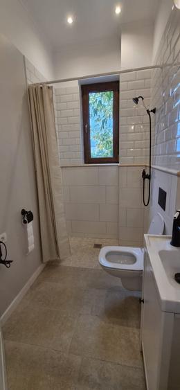 Apartament cu 3 camere decomandat în Foișorul de Foc