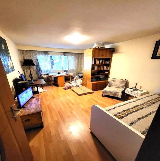 Apartament cu 2 camere decomandat în Plopilor