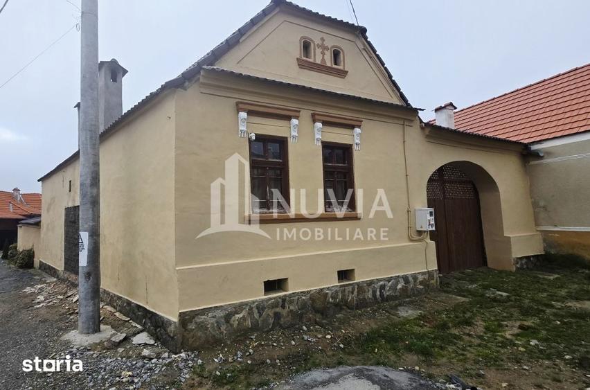 Casă cu 2 camere cu Teren 500 Mp în Gârbova