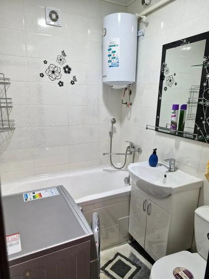 Garsonieră decomandată în Politehnica
