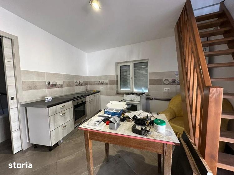 Casă cu 2 camere cu Teren 376 Mp în Central
