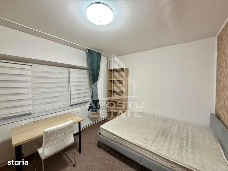 Apartament cu 2 camere, mobilat în Soarelui