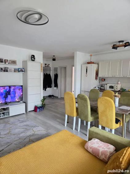 Apartament cu 2 camere decomandat în Vest