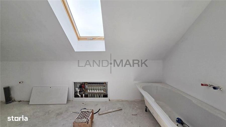Casă cu 5 camere cu Teren 280 Mp în Ghiroda