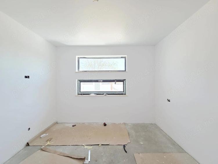 Casă cu Teren 450 Mp în Costi