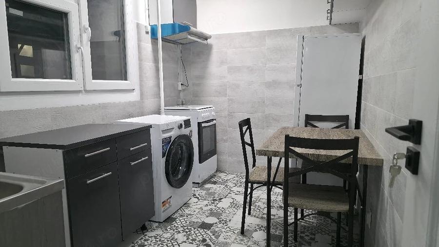Apartament cu 2 camere decomandat în Giurgiului