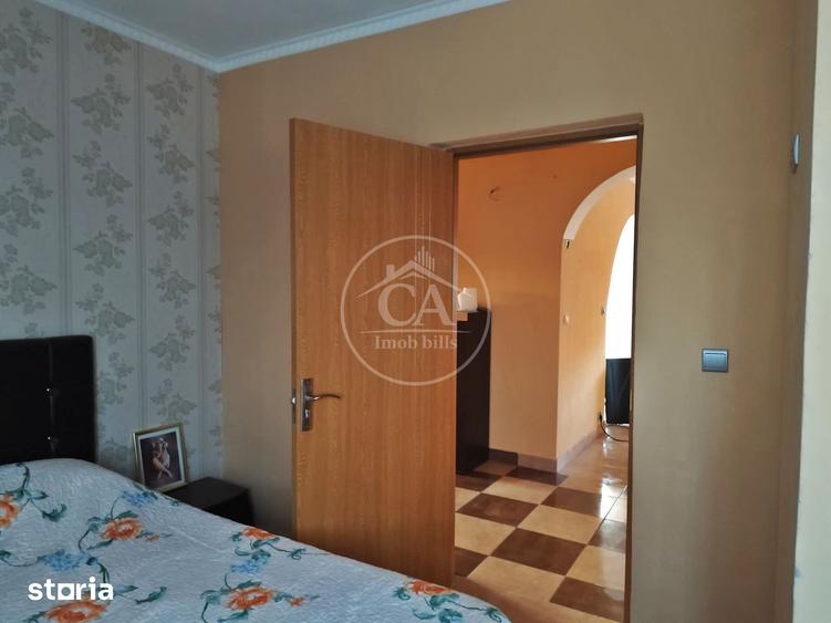 Casă cu 5 camere cu Teren 1406 Mp în Popești