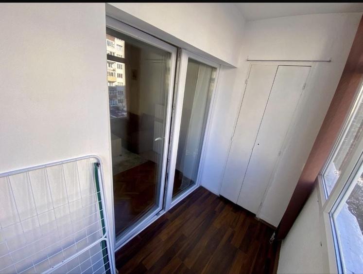 Apartament cu 2 camere decomandat în Exterior Vest