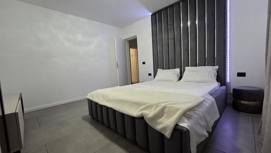 Casă cu 4 camere cu Teren 310 Mp în Central