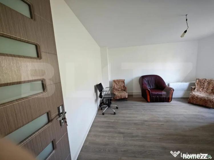 Casă cu 4 camere cu Teren 500 Mp în Central