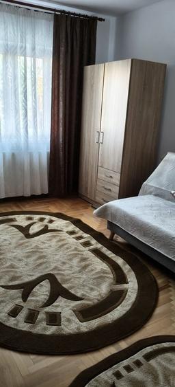 Apartament cu 3 camere decomandat în Scriitorilor