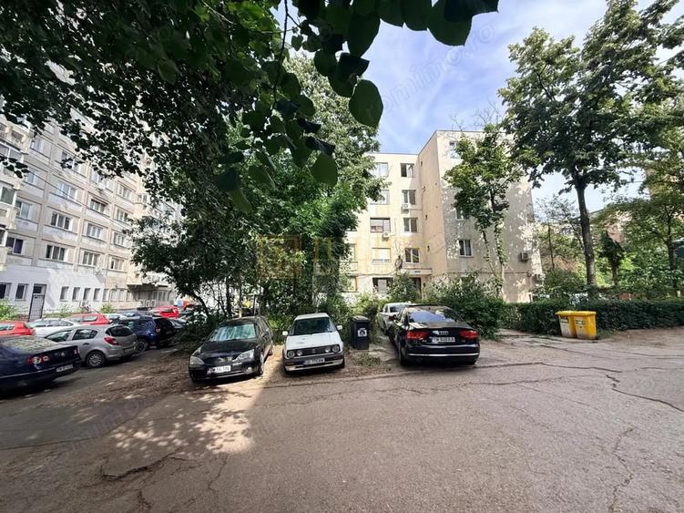 Garsonieră decomandată în Dacia