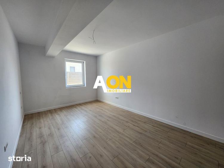 Apartament cu 3 camere în Cetate