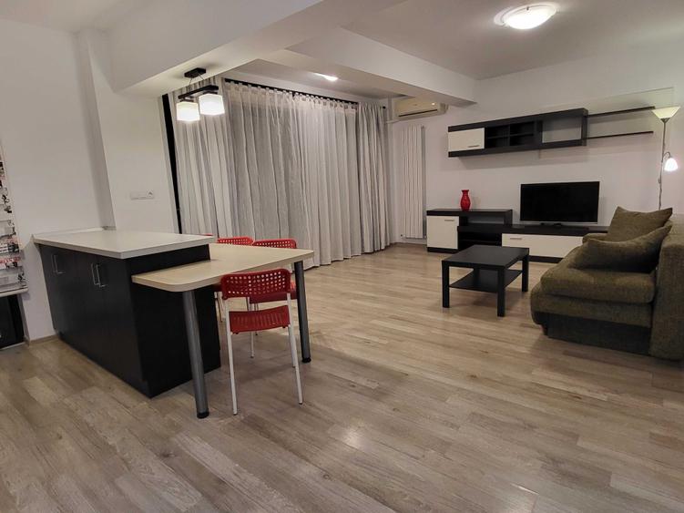 Apartament cu 2 camere decomandat în Corunca