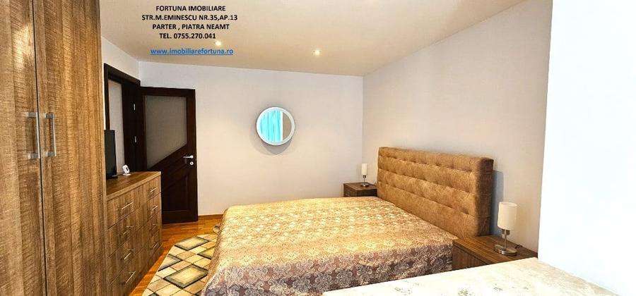 Apartament cu 3 camere decomandat în Central