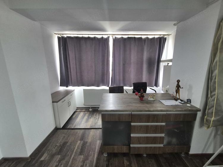 Apartament cu 3 camere decomandat în Centrul Civic
