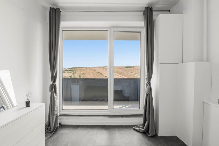 Traian Vuia 194. Apartament 2 camere. Loc Parcare. - 1
