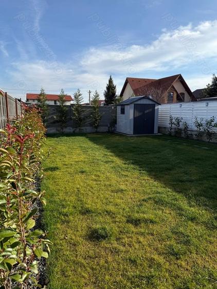 Casă cu 4 camere cu Teren 318 Mp în Dumbrăvița