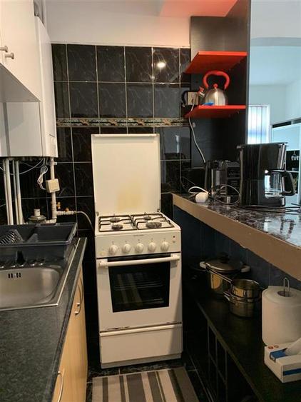 Apartament cu 2 camere semidecomandat, mobilat în Centrul Istoric