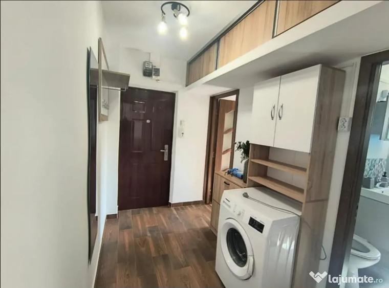 Apartament cu 2 camere semidecomandat în Tomis Nord