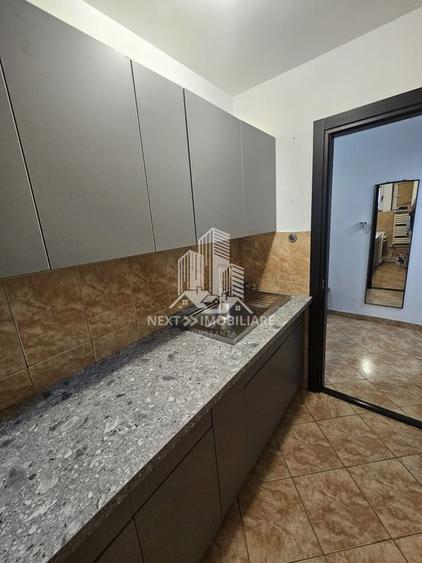 Apartament cu 2 camere semidecomandat, mobilat în Tomis Mall