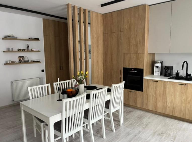 Apartament 3 camere 75MP Zona SUB CETATE - 1