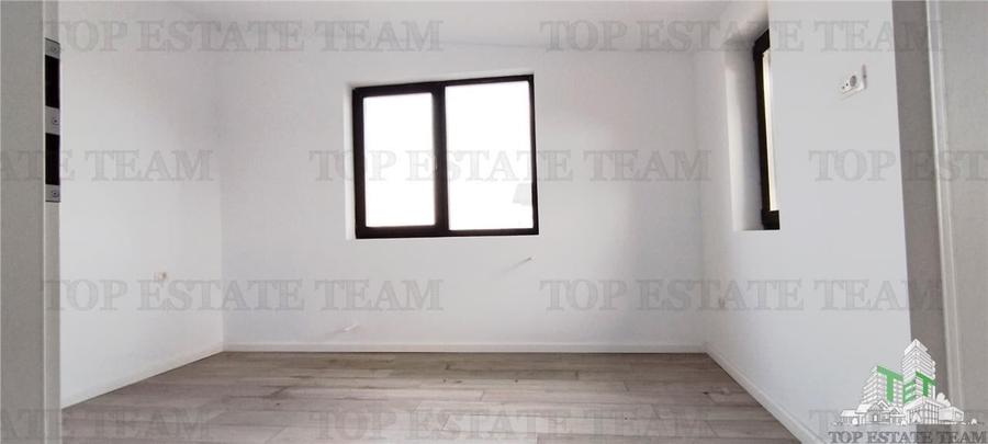 Duplex cu 3 camere cu Teren 300 Mp în Odăi