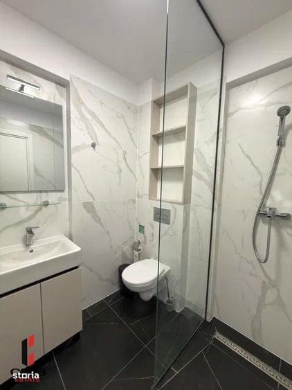 Apartament cu 3 camere în Sisești