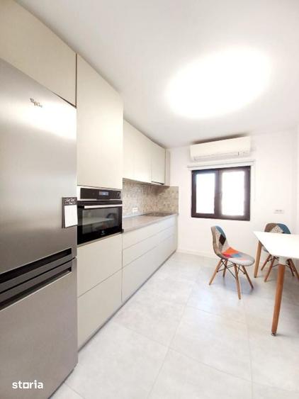 Apartament cu 2 camere decomandat în Central — fotografia 3