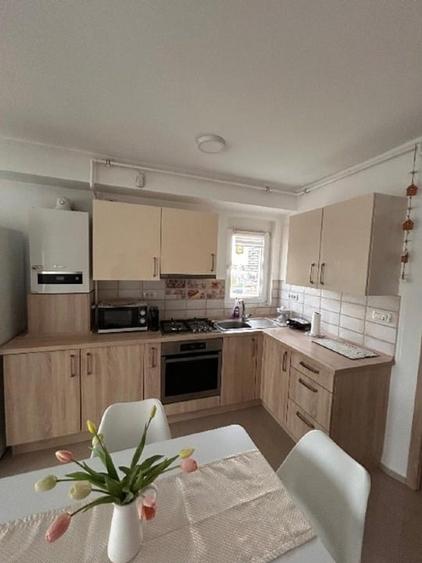 Apartament cu 2 camere, mobilat în Torontalului