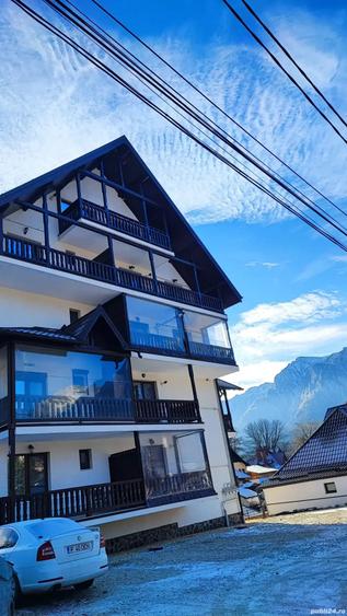 Apartament cu 2 camere decomandat în Bușteni