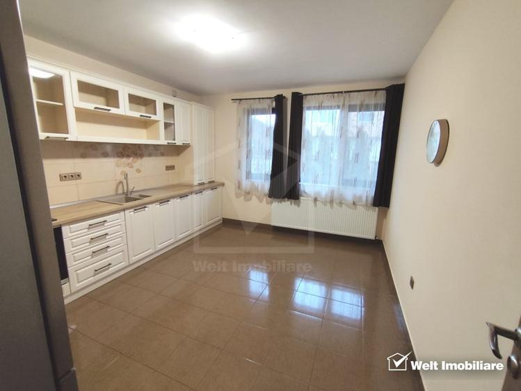 Duplex cu 4 camere cu Canalizare în Florești