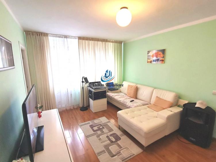Apartament cu 2 camere semidecomandat în Central