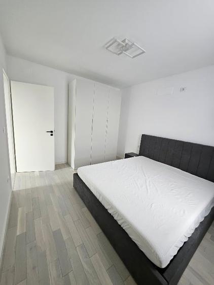 Apartament cu 2 camere decomandat, mobilat în Dumbrăvița