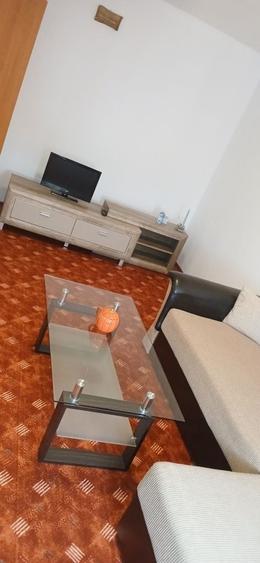 Apartament cu 2 camere decomandat în Drumul Carului
