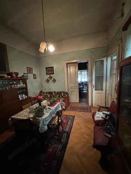 Casă cu 5 camere cu Teren 380 Mp în Lugoj